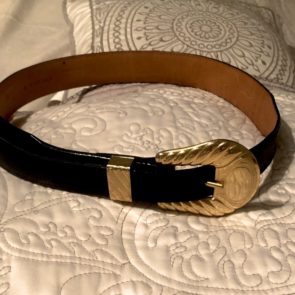 Al beres vintage black belt with gold buckle and tip 45”long